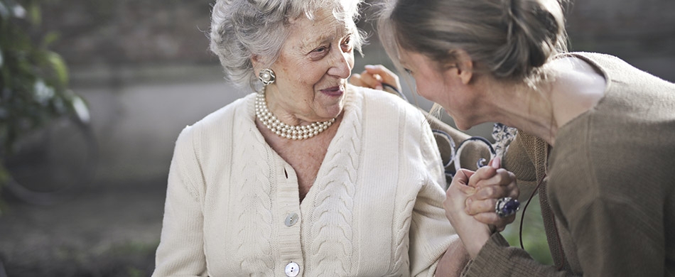 Você conhece alguém com Parkinson? Tire-o da solidão!